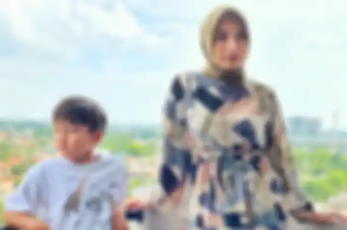 Kebersamaan Nathalie Holscher dan putra bungsu Sule, Ferdi