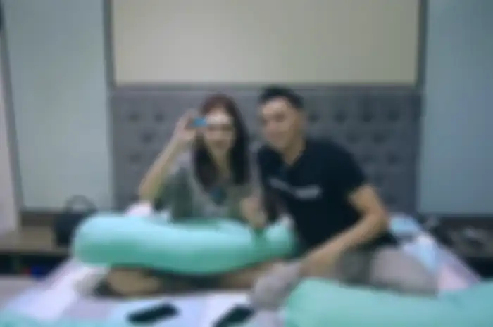 Nella Kharisma dan Dory Harsa