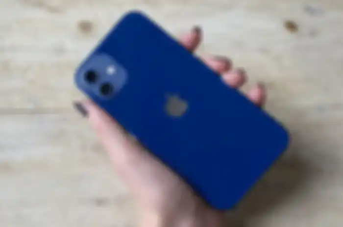 iPhone 12