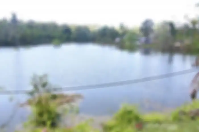 Danau baru yang muncul di kelurahan Sikumana, Kota Kupang, Provinsi NTT setelah terjadi bencana alam badai siklon tropis seroja pada pertengahan April lalu.