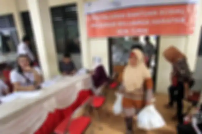Foto ilustrasi warga dapat bantuan pangan non tunai atau BPNT