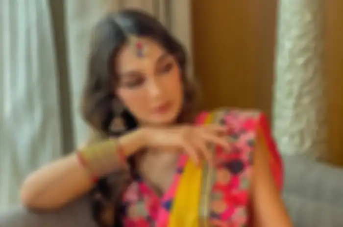 Luna Maya.