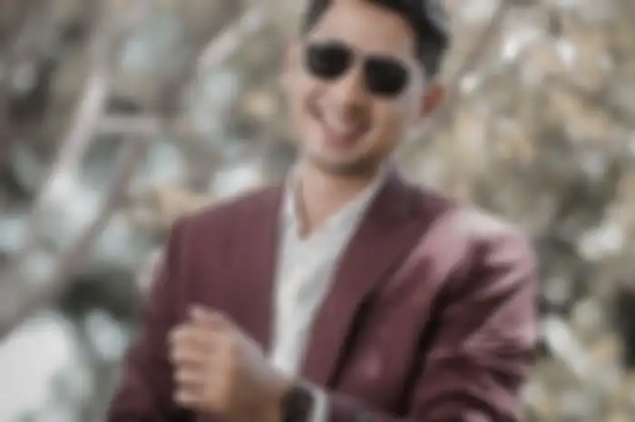 Arya Saloka