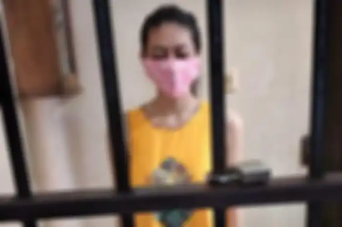 Foto Nani, tersangka pengirim sate beracun