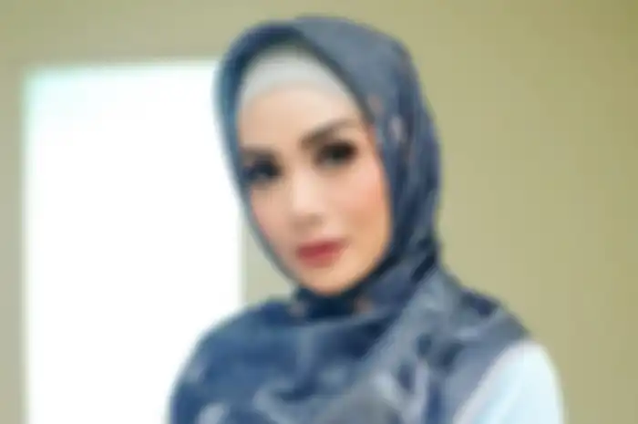 Wajah polos Krisdayanti yang tanpa makeup