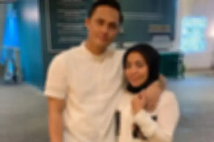 Muzdalifah dan Fadel Islami