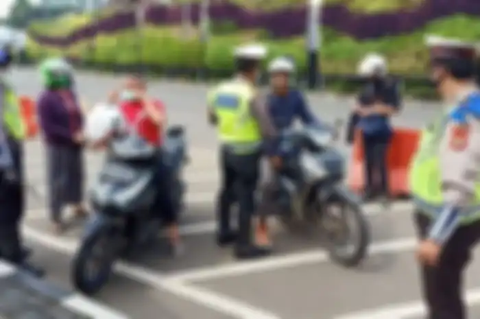 Kendaraan Pribadi yang Ogah Putar Balik Bakal Kena sanksi