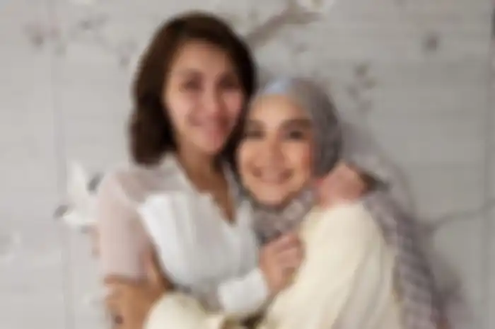 Ayu Ting Ting dan Umi Kalsum