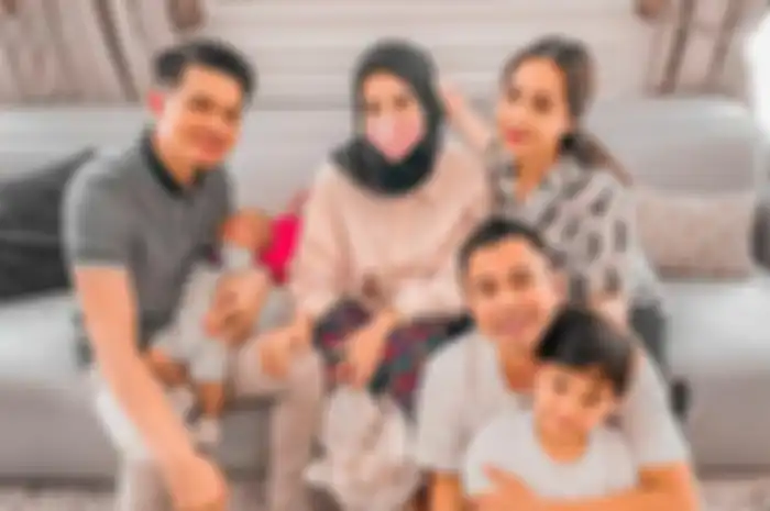 Keluarga Nagita berkumpul dengan keluarga Zaskia Sungkar