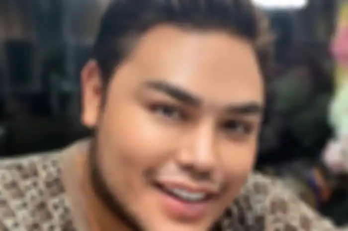 Ivan Gunawan.