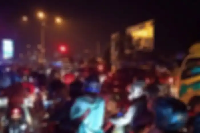Suasana pemudik roda dua di Karawang, Rabu (12/5/2021) dini hari. 