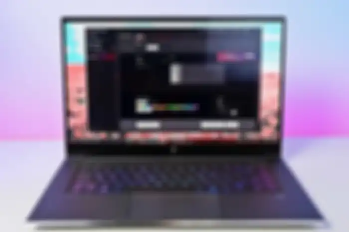 Ilustrasi laptop PC dengan jaringan 5G hasil kolaborasi China Mobile, HP, Intel, dan MediaTek