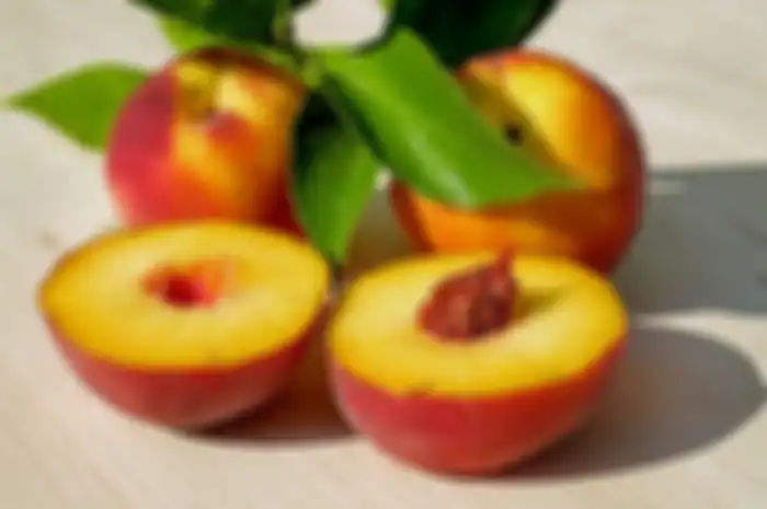 Buah persik alias peach