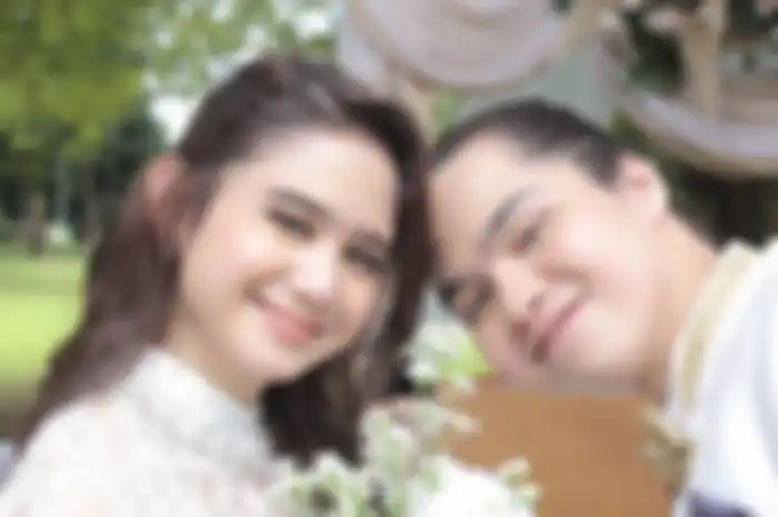 Tissa Biani dan Dul Jaelani di salah satu scene film 'Dear Imamku'.