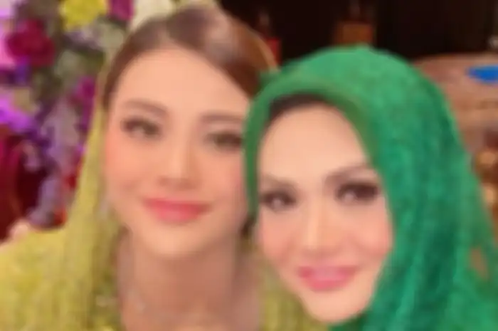 Foto Aurel Hermansyah dan Krisdayanti