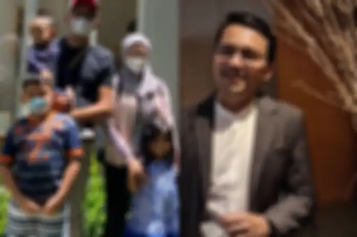 Kolase keluarga Intan Nuraini dan Sahrul Gunawan