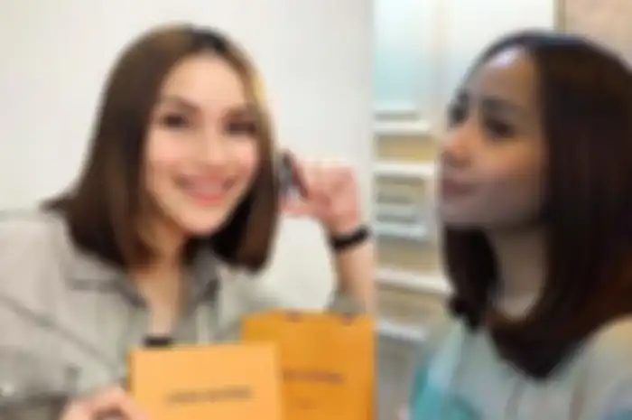 Ayu Ting Ting dan Nagita Slavina