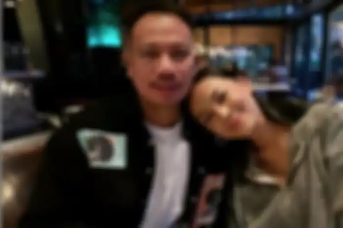 Vicky Prasetyo dan Kalina Ocktaranny