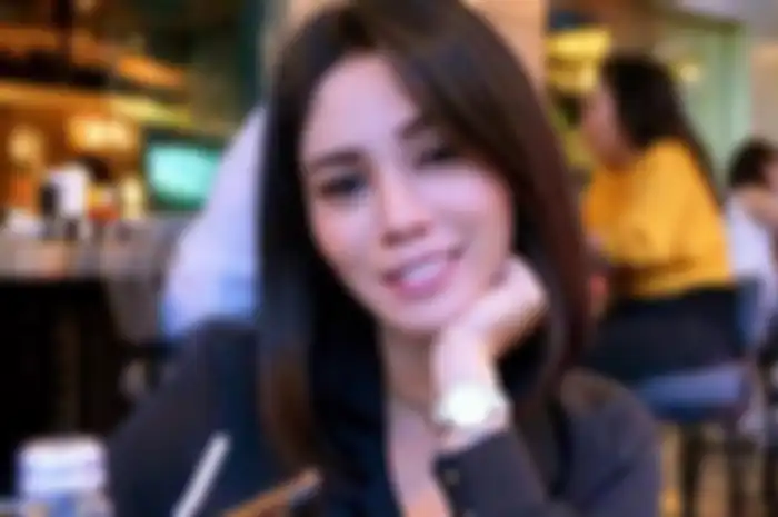 Saphira Indah meninggal dunia dengan kondisi mengandung 6 bulan bayinya akibat gangguan pernafasan, miris