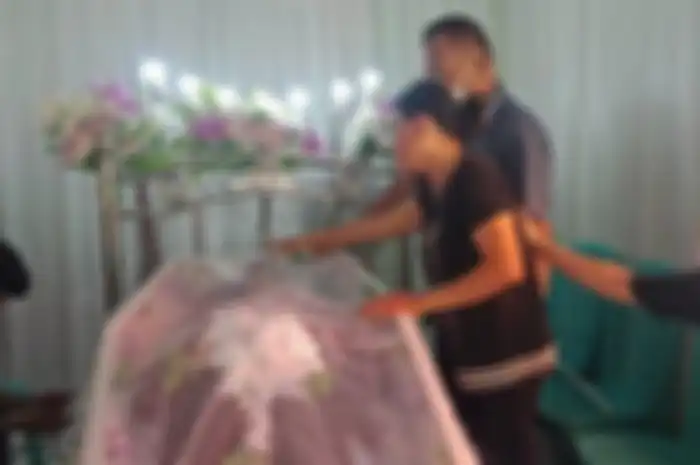 GS (30) mempelai pria asal Manado yang jatuh dari lantai 7 hotel jelang hari bahagianya.