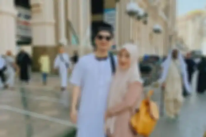 Alvin Faiz dan Larissa Chou