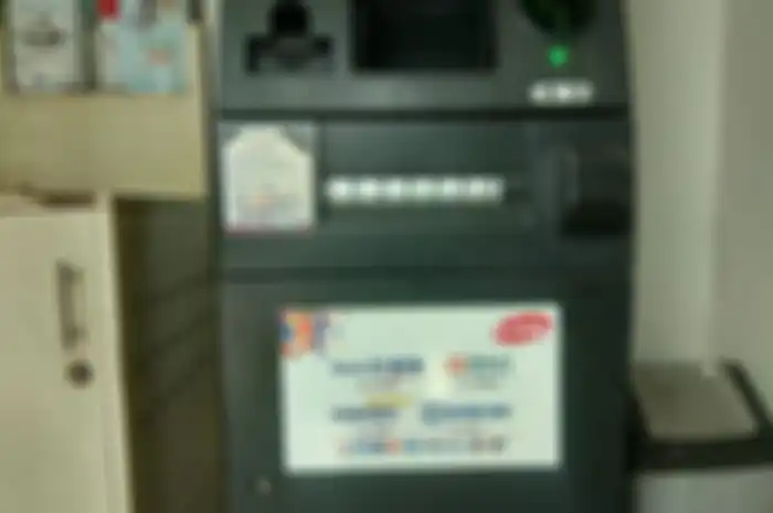 ATM Link di Kantor Cabang BRI Sragen.