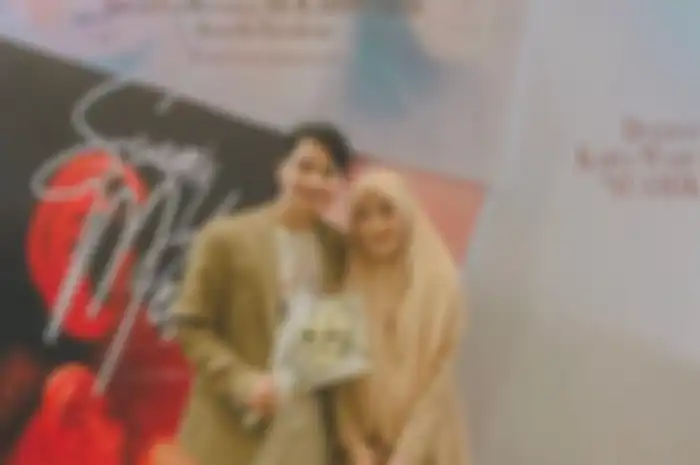 Alvin Faiz dan Larissa Chou