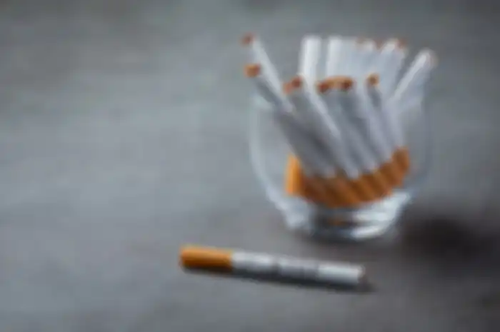 rokok dapat menimbulkan berbagai masalah kesehatan