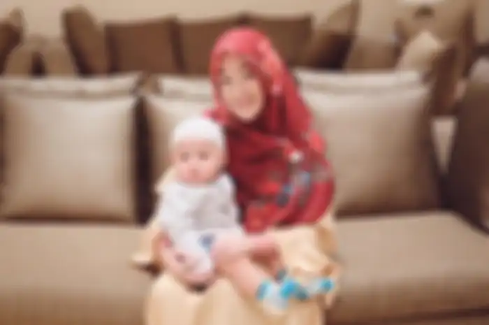 Potret Larissa Chou dan anaknya Yusuf