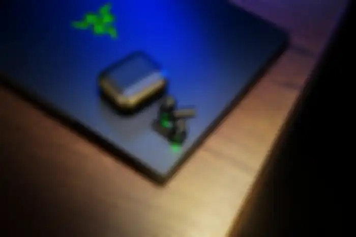 Ilustrasi TWS gaming Razer Hammerhead True Wireless X