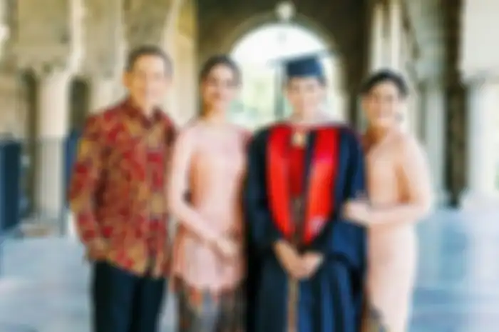 Maudy ayunda