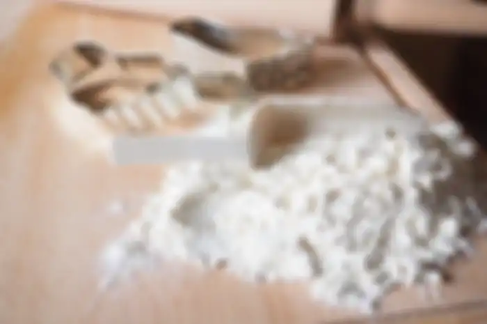 Salah satu jenis tepung yang bisa jadi pengganti terigu adalah tepung kelapa.