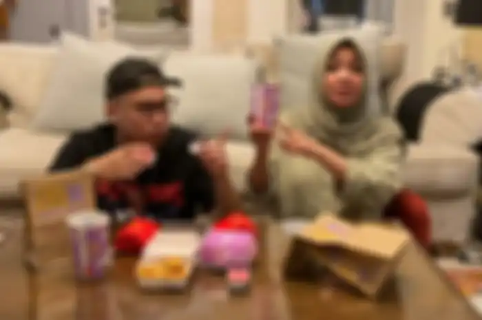 Mama Rieta ikut heboh BTS Meal.