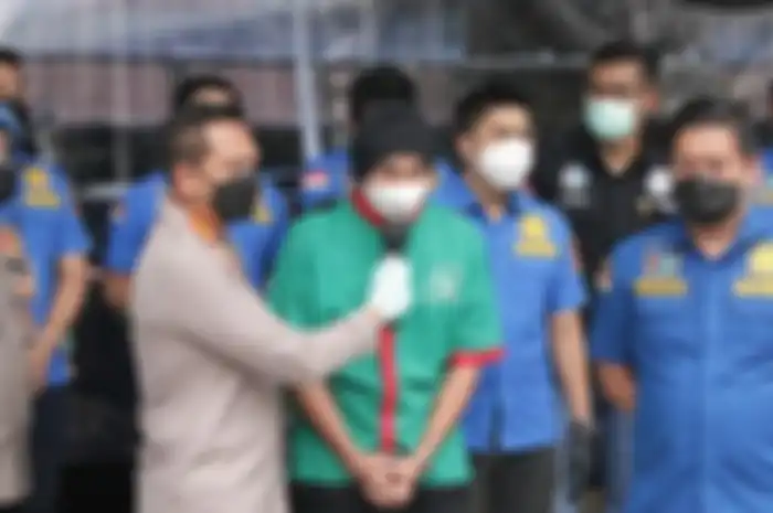 Anji Manji di Polres Jakarta Barat