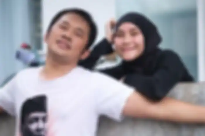 Zaskia Mecca dan Hanung Bramantyo