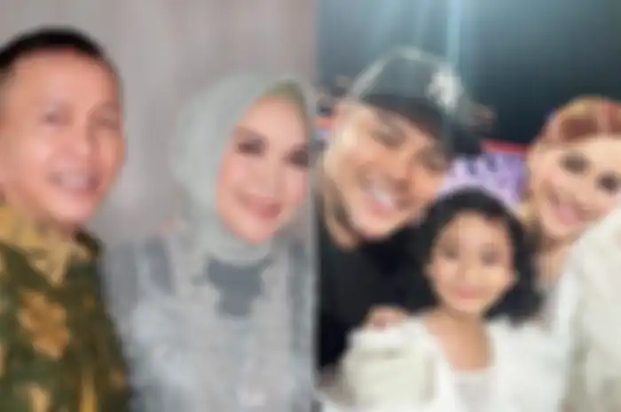 Ayu Ting Ting, Ivan Gunawan, Bilqis Khumairah Razak, Abdul Rozak, dan Umi Kalsum