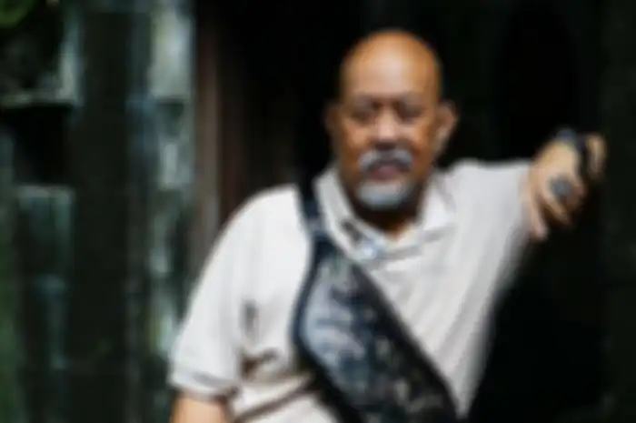 Indro Warkop kritik 3 pemuda yang tampil mirip dirinya dan dua orang almarhum sahabatnya