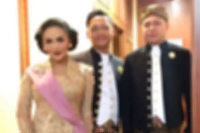 Krisdayanti - Azriel - Raul Lemos