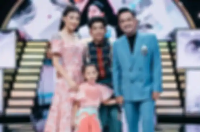 Keluarga Ruben Onsu, Sarwendah, Betrand Peto, Thalia Onsu 