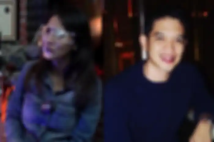  Wenny Ariani dan Rezky Aditya