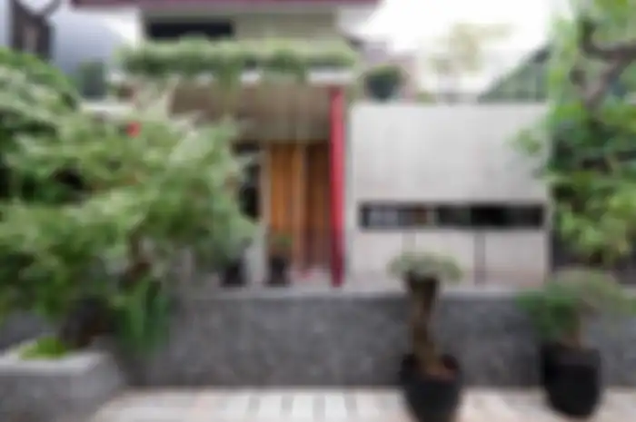 Rumah tropis karya arsitek Indonesia.