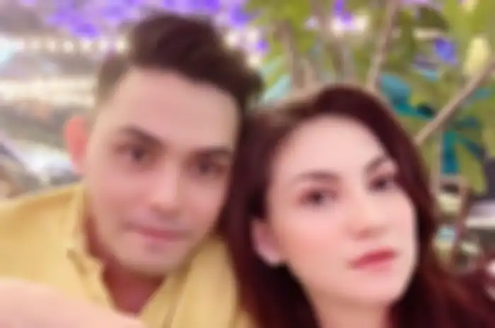 Rela Jualan Kerupuk hingga Makanan Kaki Lima untuk Sesuap Nasi, Pasangan Artis Ini Akui Sepi Job Saat Pandemi