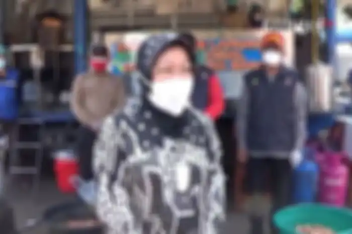 Menteri Sosial Tri Rismaharini