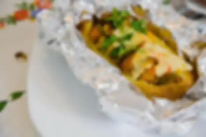 Penggunaan aluminium foil untuk membungkus makanan