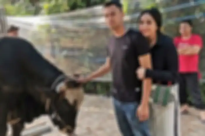 Pasangan artis Raffi Ahmad dan Nagita Slavina
