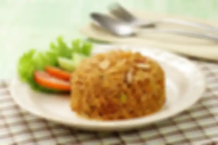 Awas, Hindari Makan Nasi Goreng dengan Campuran 2 Bahan Ini 
