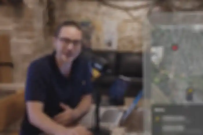 YouTuber MegaLag kirim AirTag ke markas Apple untuk Tim Cook, selaku CEO Apple.