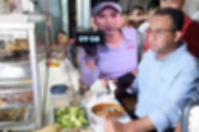 Meme Anies Baswedan makan di warteg 20 menit