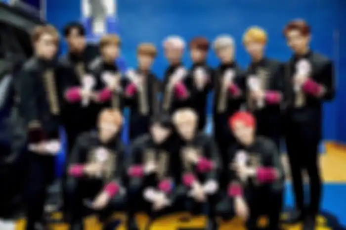 SEVENTEEN dan Carat Bong
