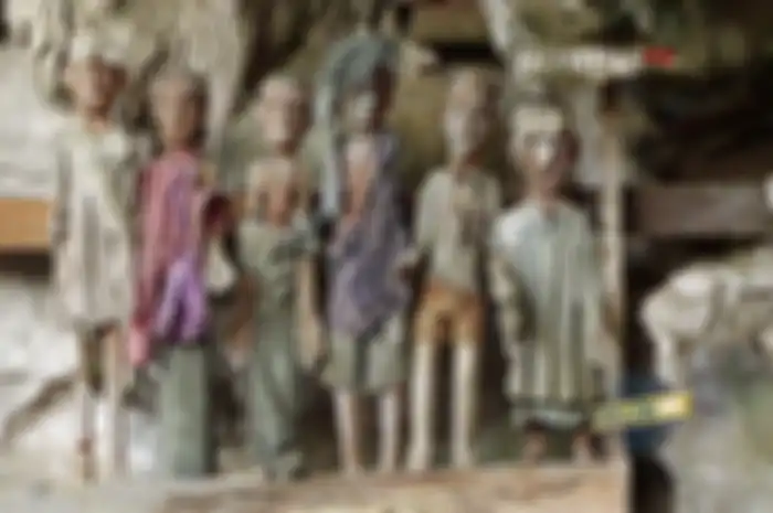 Kuburan kuno di Toraja